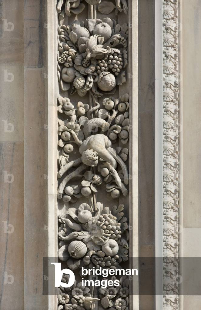 Exterior of the Duomo of Milan, Lombardy, Italy (photo)