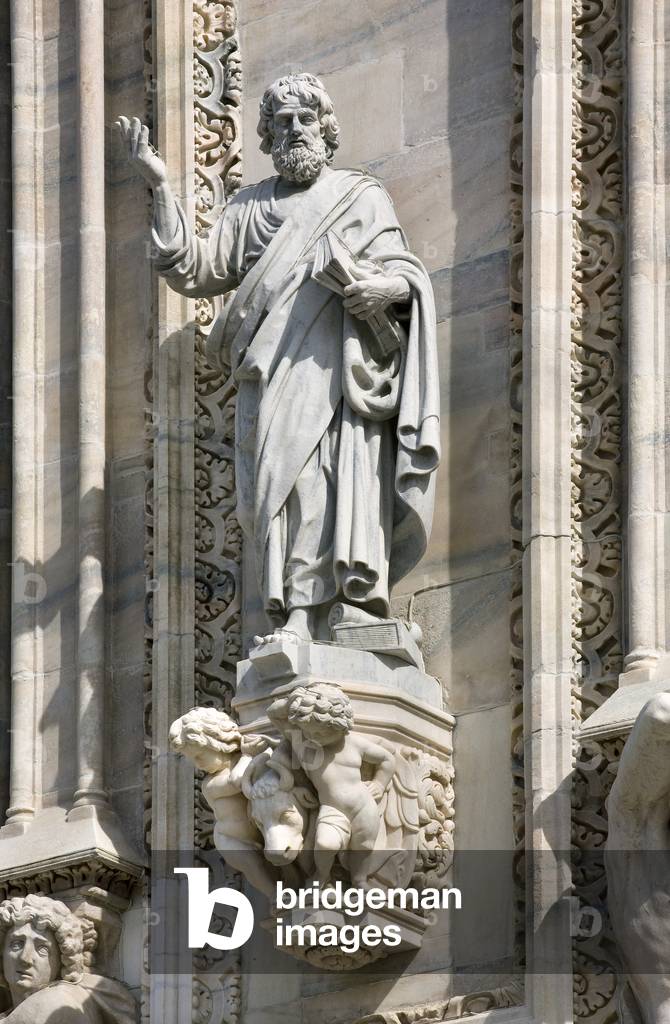 Exterior of the Duomo of Milan, Lombardy, Italy (photo)
