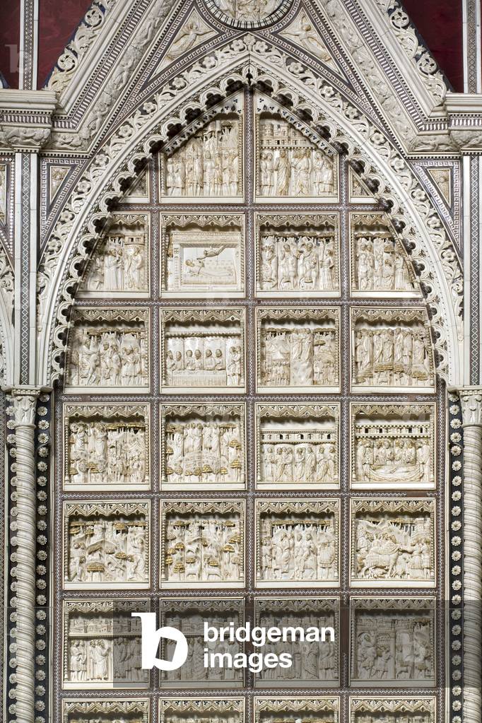 Detail of the exterior of Certosa di Pavia, Province of Pavia, Lombardy, Italy (photo)