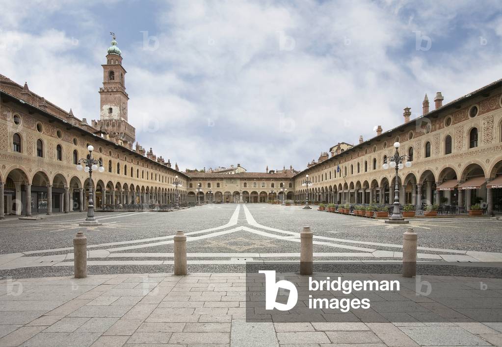 View of Piazza Ducale, Vigevano, Province of Pavia, Lombardy, Italy (photo)