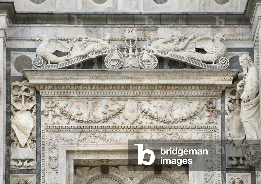 Window, Detail of the exterior of Certosa di Pavia, Province of Pavia, Lombardy, Italy (photo)