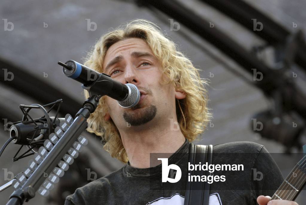 Chad Kroeger with the