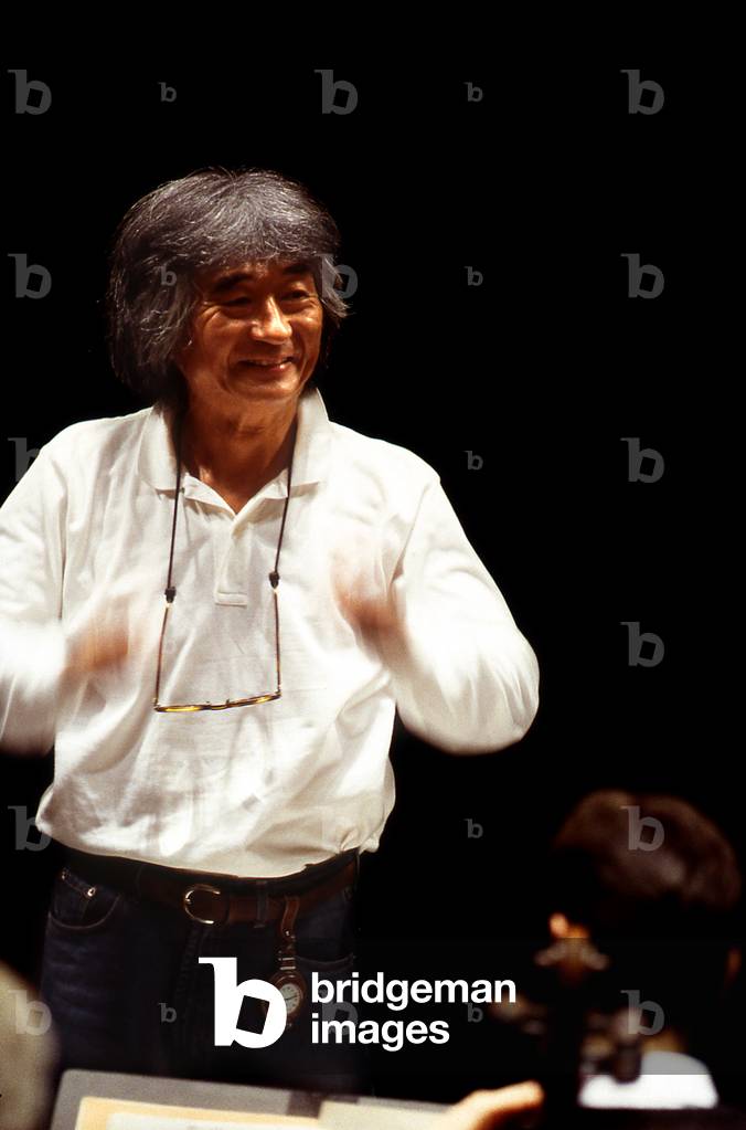 Seiji Ozawa portrait of the Japaneese conductor born in 1935 reharsing. Paris 1998