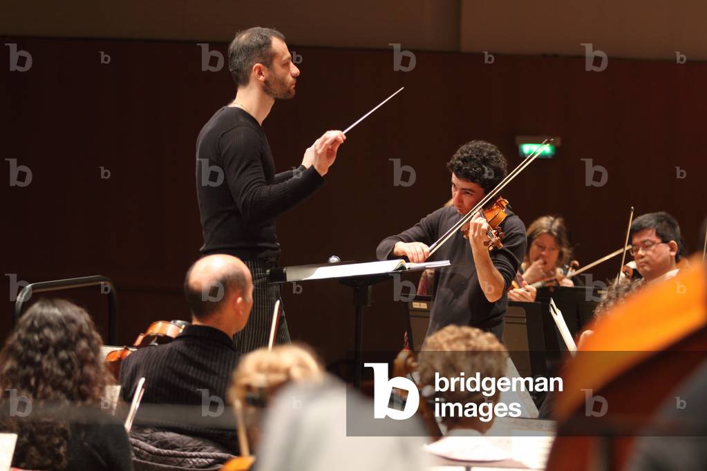 Dimitri Slobodeniouk and Sergey Khachatryan with the Orchestre de Paris, January 2010. Sk, Armenian violinist, b. 1985. DS, Russian conductor.