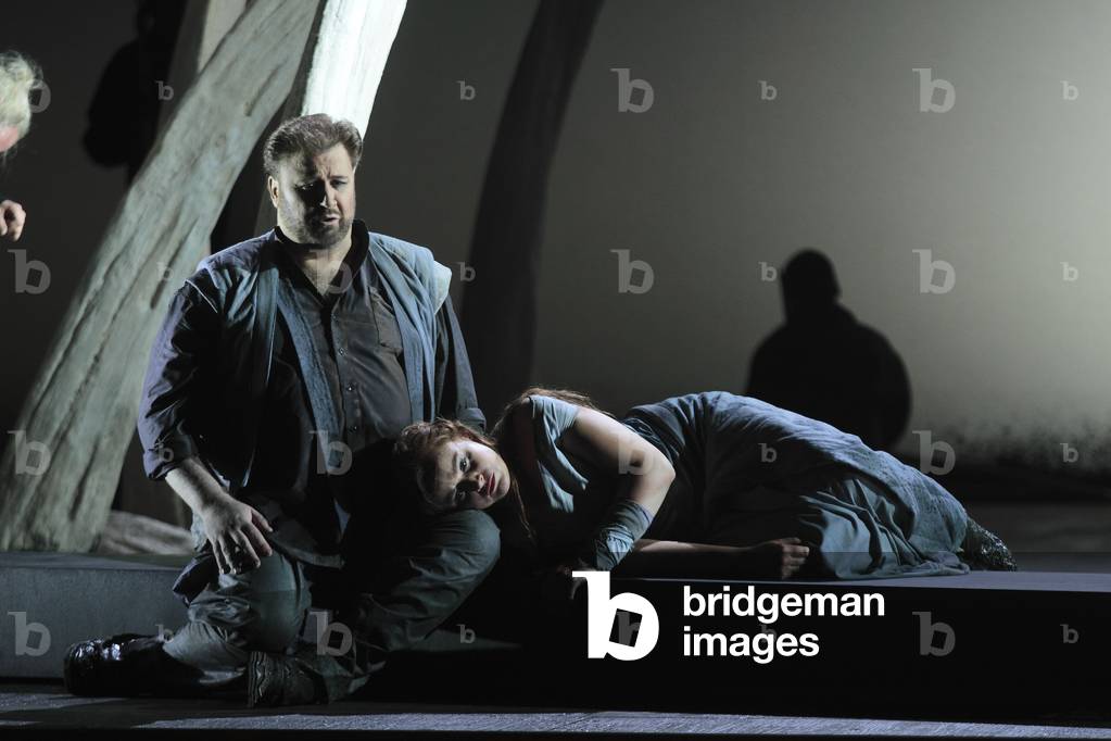 Tristan and Isolde at Le Theatre des Champs Elysées, Paris, 2016 (photo)