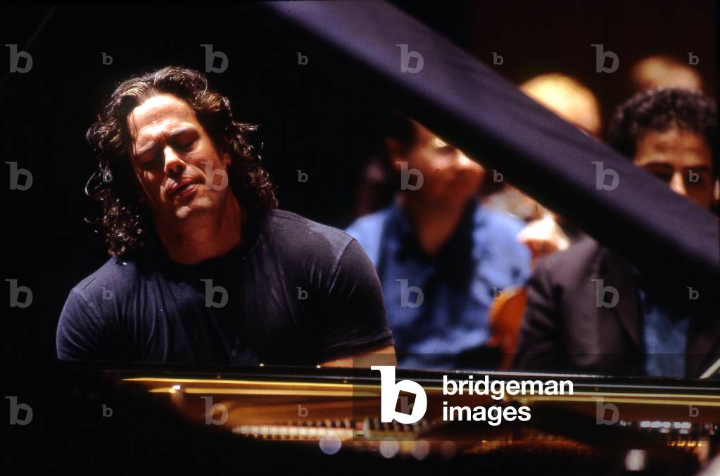Tzimon Barto performing in 1999.  American pianist.