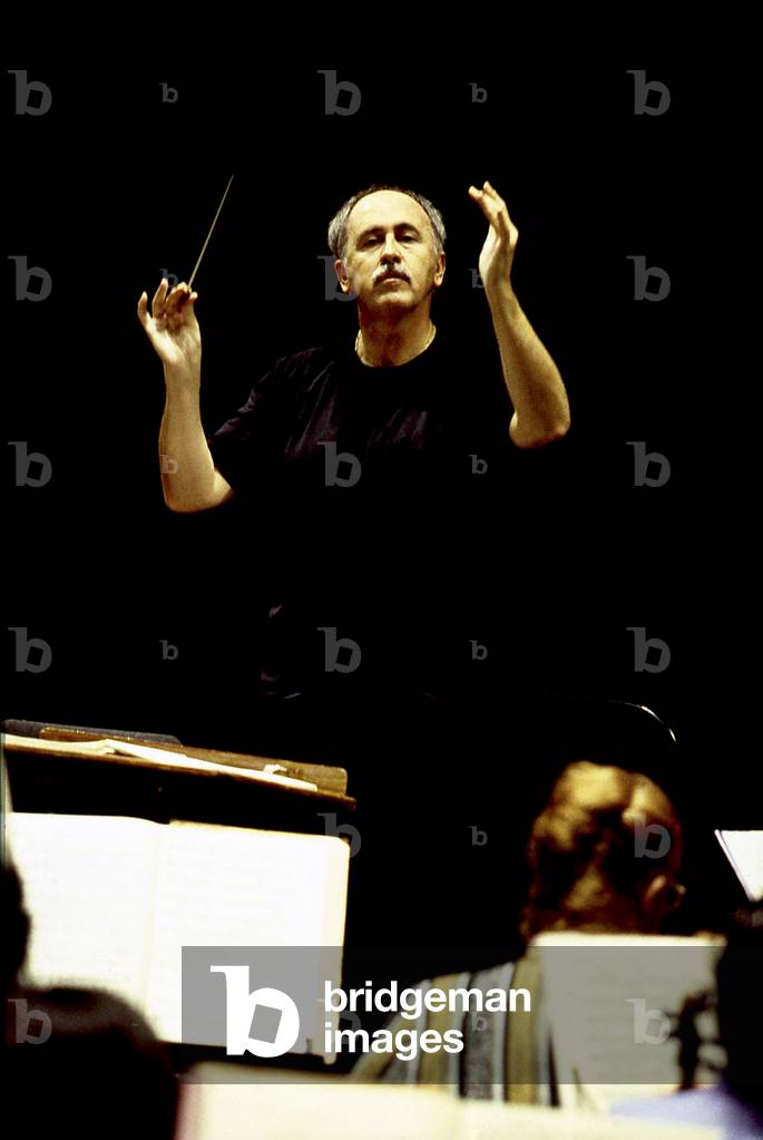 Jésus Lopez-Cobos in 2000, Paris, France. Spanish conductor b. 1940