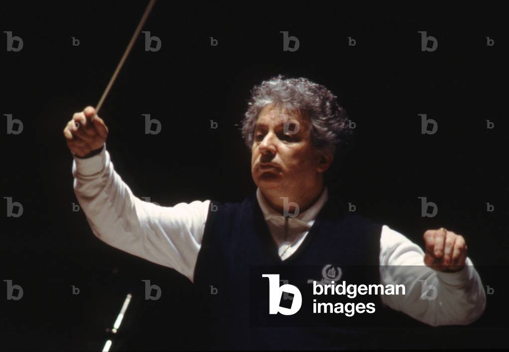 Uri Ahronovitch - portrait conducting, May 1988.  Israeli conductor of Russian birth b. 13 May 1932.  Ahronovich