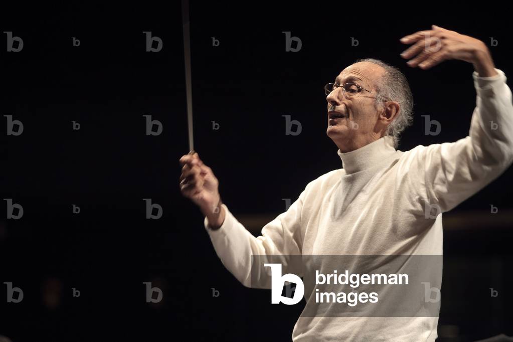Claudio Scimone at the Theatre des Champs Elysées, Paris, 2010 (photo)