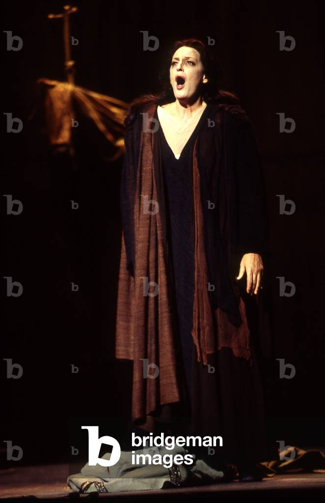 Deborah Polaski (photo)