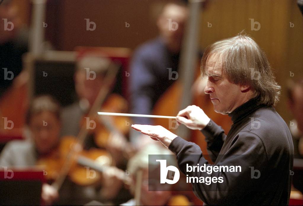James Conlon - Portrait of the American conductor born in 1960, reharsing with Orchestre National de France in 2003