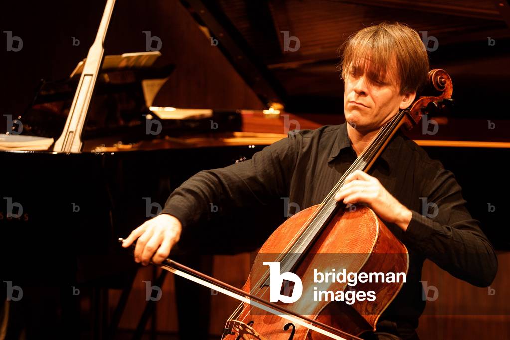 Alban Gerhardt playing the cello performing at the Théatre de la Ville, Paris, November 2008. German cellist