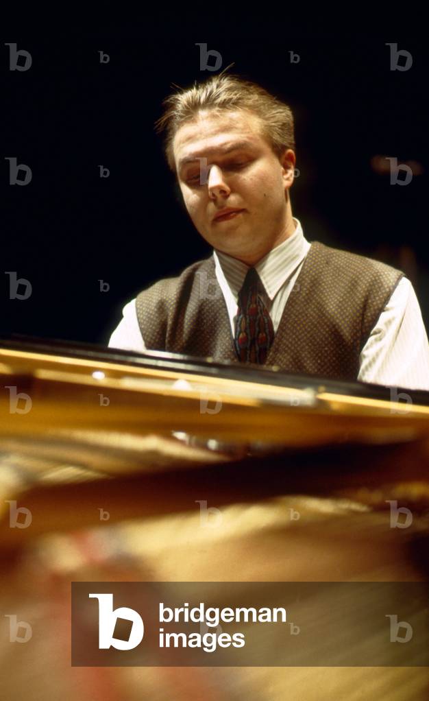 Ignat Solzhenitsyn - Paris, October, 1996. Russian American conductor and pianist.