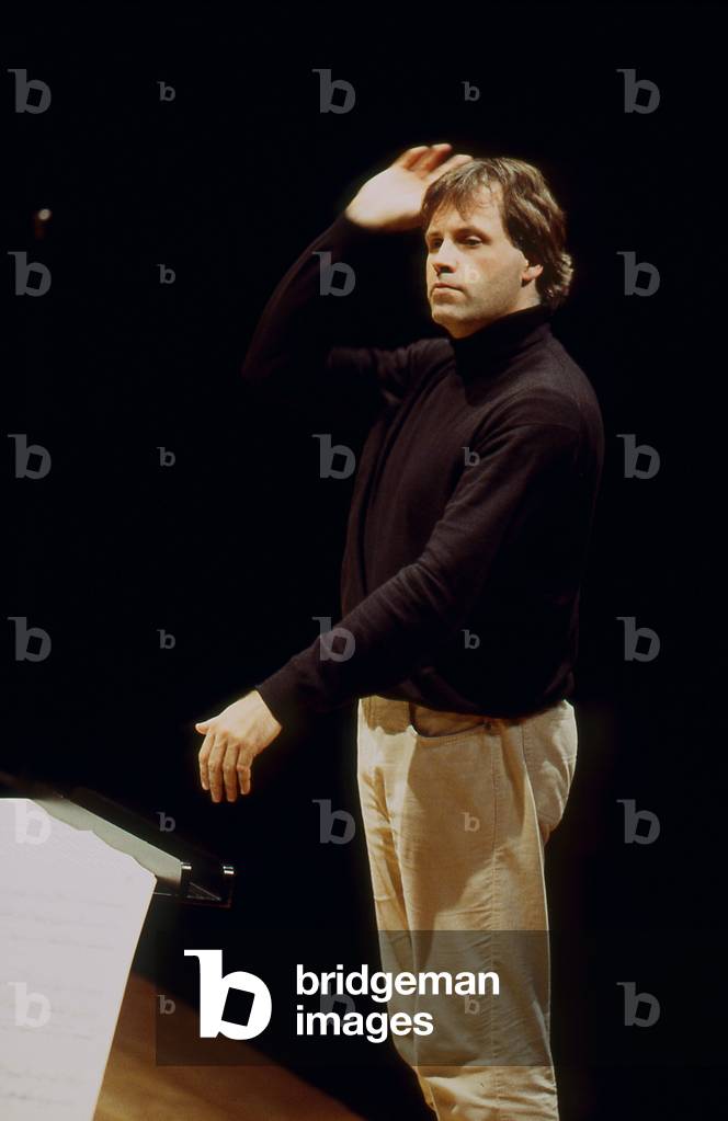 Markus Stenz - Paris, at the Cite de la Musique, December 1999. German conductor, born in 1926.