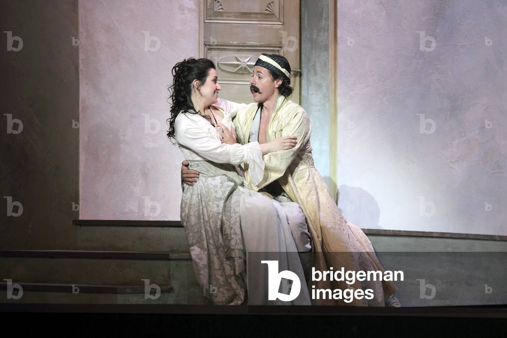 Cosi fan tutte at the Theatre des Champs Elysées, Paris, 2012 (photo)