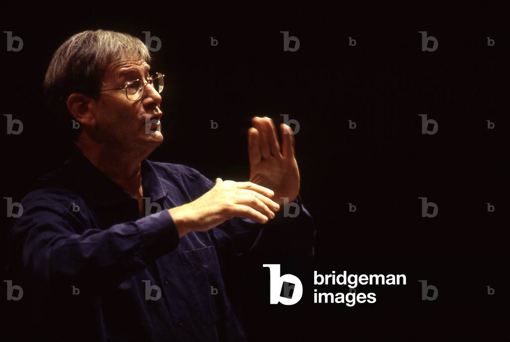 Sir John Eliot Gardiner CBE, conducting at Paris 1999. English conductor: b. 20 April 1943