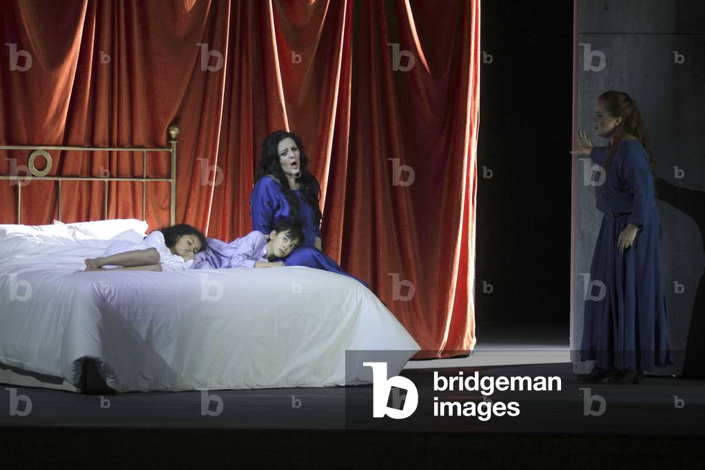 Norma at the Theatre des Champs Elysées, Paris, 2015 (photo)