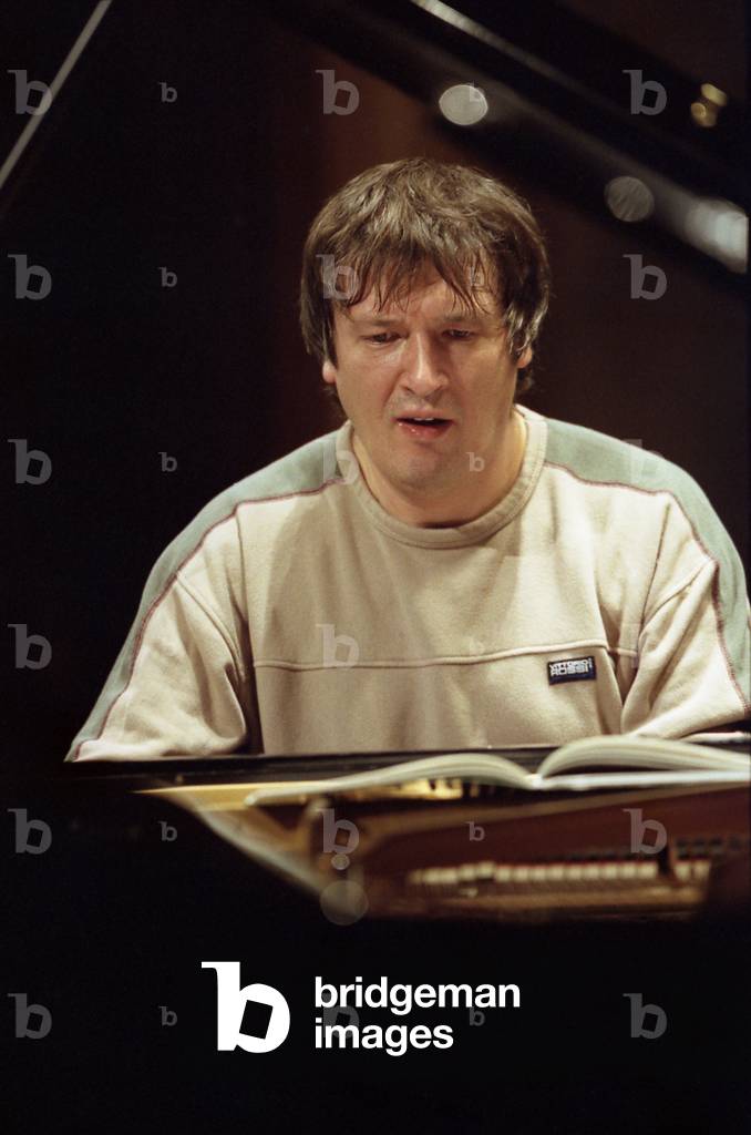 Boris Berezovsky - Russian pianist born in 1969, reharsing in Paris with the Orchestre de Paris at Salle Pleyel 02 2011