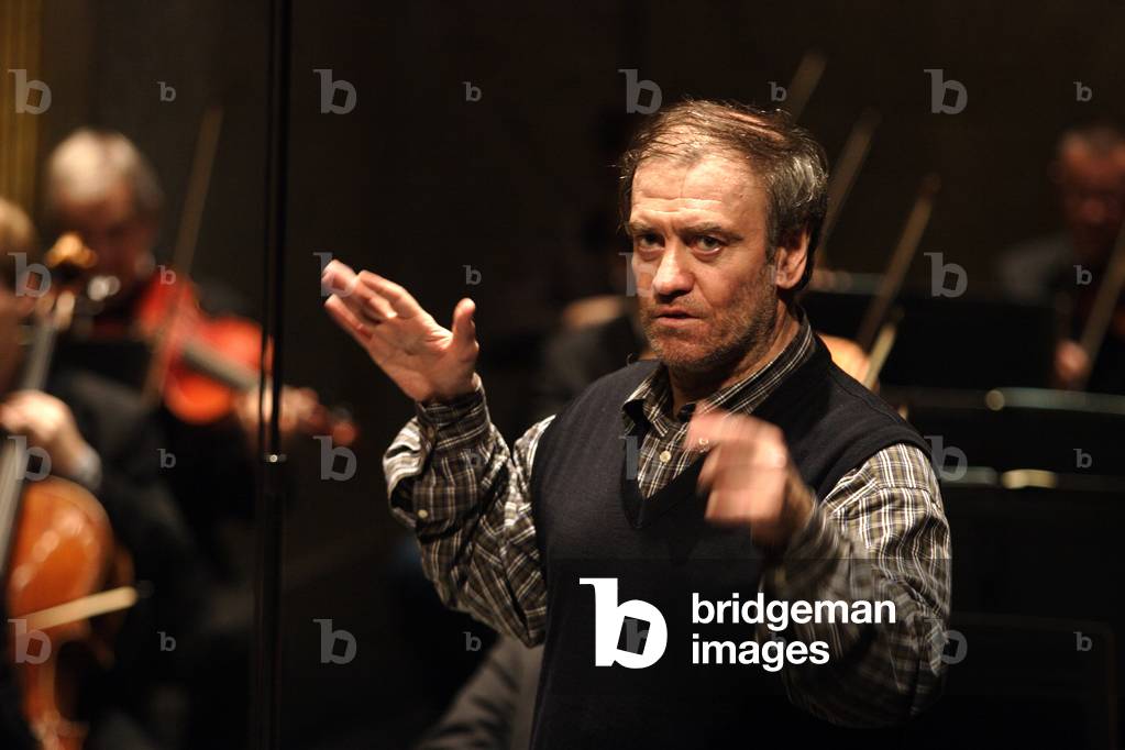 Valery Gergiev - conducting the Vienna Philharmonic at the Theatré des Champs Elysees, Paris, February 2008.  Russian conductor, b. 1953.
