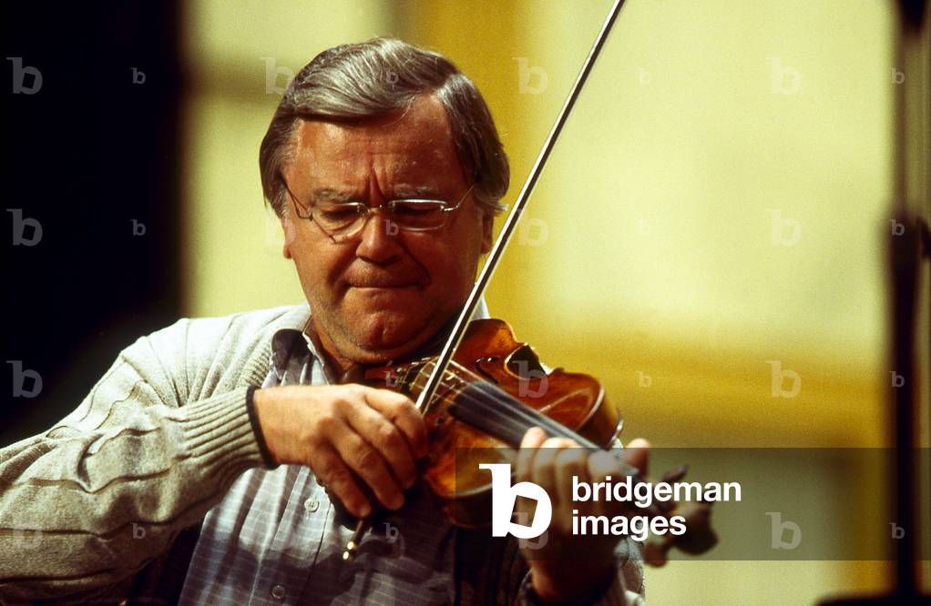 Viktor Tretiakov - Russian Violinist. B.1946. Performing at the Theatre Des Champs Elysses. Paris, November 2003.