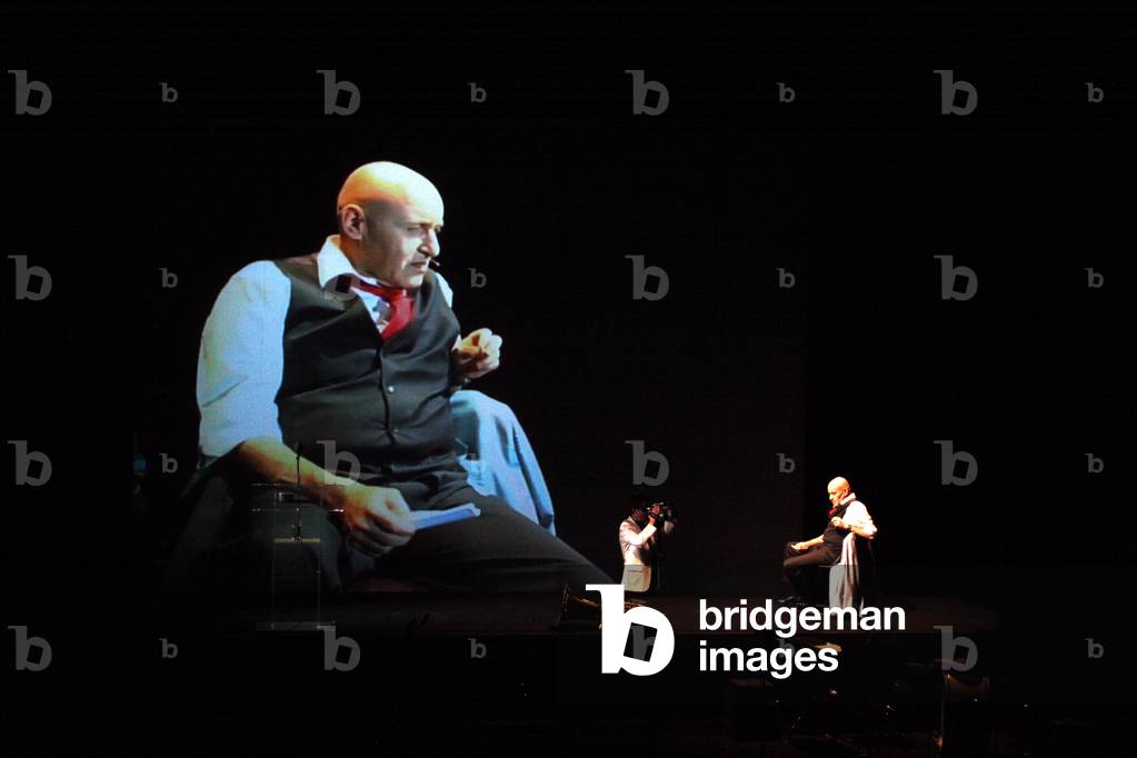 Un diptyque by Mauricio Kagel with Bernard Bloch and l'Ensemble 2e2m, Théatre Louis Jouvet, Paris, October 2008.