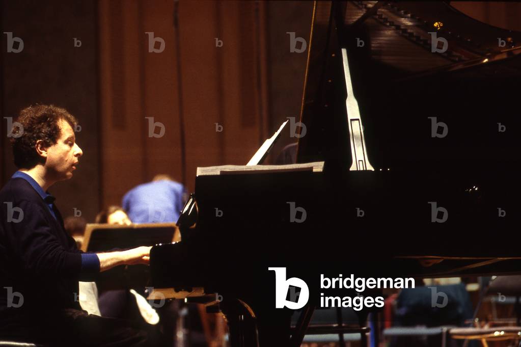 Andras Schiff, 1996 (photo)