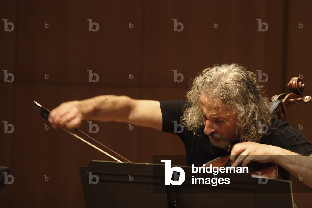 Mischa Maisky - portrait of the Latvian born cellist performing at the  Musée d'Orsay, Paris, France, in March 2007.  b. 10 January 1948.