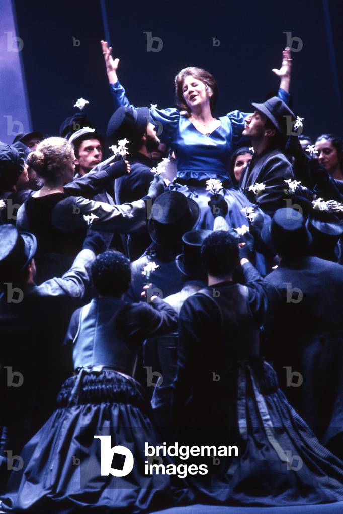 La Sonnambula at the Theatre du Châtelet, Paris, 1989 (photo)