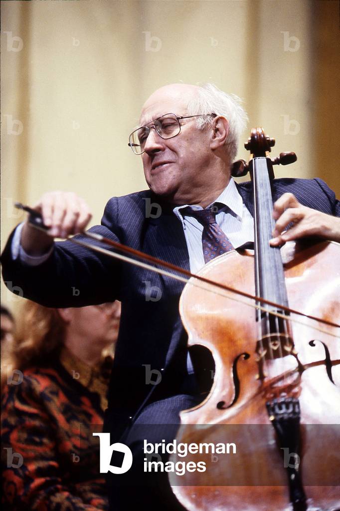 MSISTLAV ROSTROPOVICH