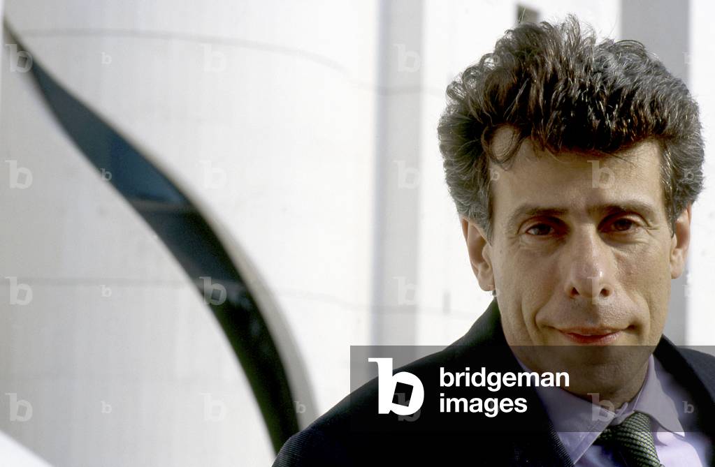 Jan Latham-Koenig in 2003, Paris, France. English conductor, b. 1953