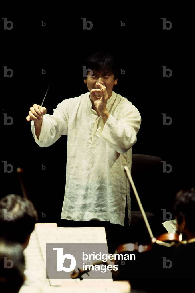 Kazushi Ono. Japanese conductor born in 1960 - Paris 2004