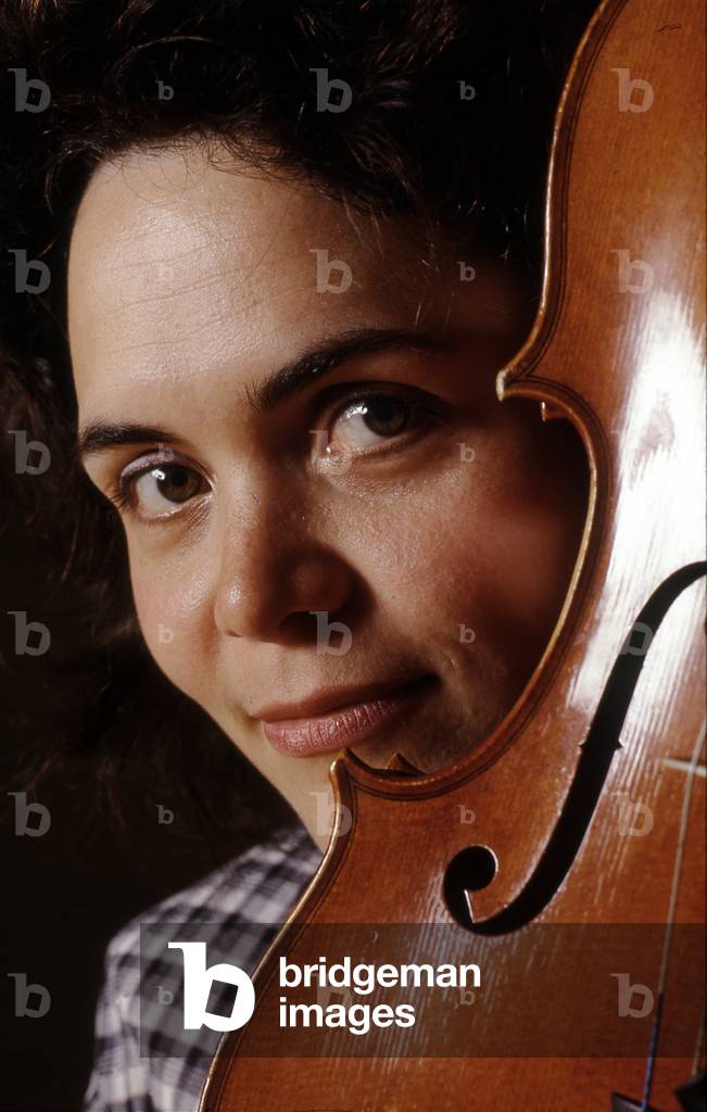 Tabea Zimmermann - portrait of the German violist at the Cite de la Musique, Paris, December 1999. b. 8 October 1966