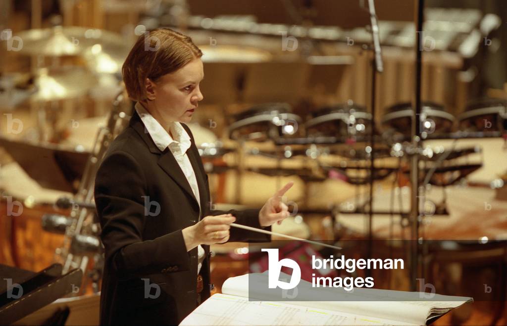 Susanna Mälkki - Finnish conductor, 2006.