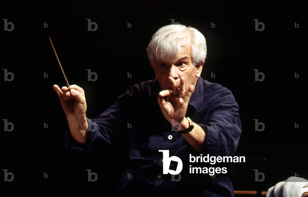 Christoph von Dohnanyi conducting in Paris, October 1993.  German conductor, b. 1929.