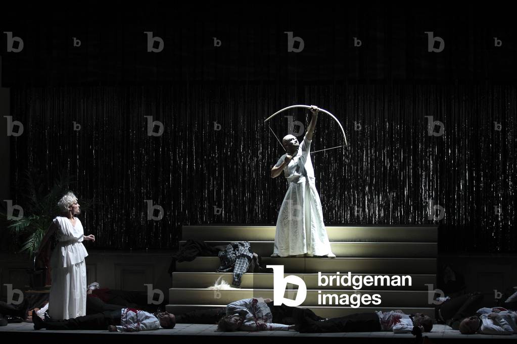 The return of Ulysses, Opera by Claudio Monteverdi. March 2017 production at the Théatre des Champs Elysées, Paris, directed by Emmanuelle Haïm with the Orchestra Le Concert d'Astrée. Art direction by Mariane Clément. Act 3 - Rolando Villazon as Ulysses