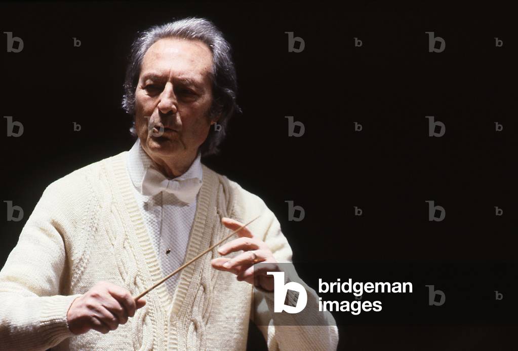 Carlo Maria Giulini conducting in Paris, France, 1998. CMG: Italian conductor,b May 9, 1914 - June 14, 2005.