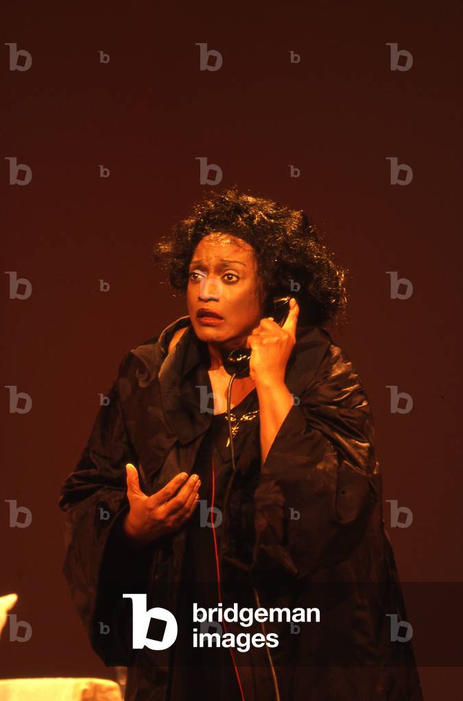 La voix humaine, opera in one act by Francis Poulenc, Théatre du Châtelet, Paris, France, October 2002 (photo)