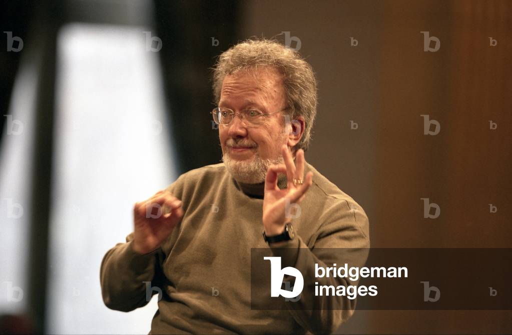 John Wilton Nelson performing in Paris, France, 2006 (photo)