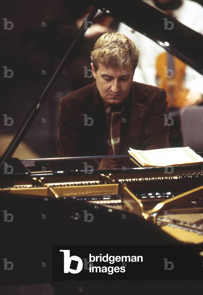 Jean-Ives Thibaudet - French pianist with the 'Orchestre Philharmonique de Radio France', Paris, France, February 2003