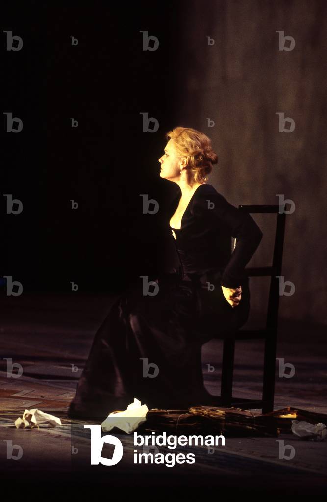 Don Carlos at the Theatre du Châtelet, Paris, 1996 (photo)