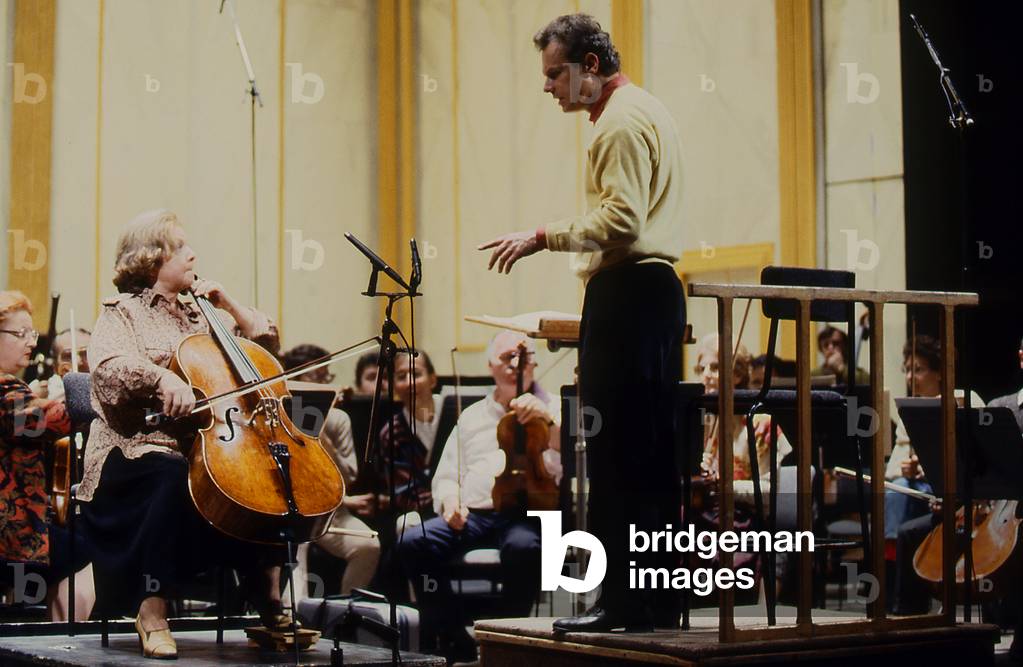 Yan Pascal Tortelier and Maud Tortelier at the Theatré des Champs Elysees, Paris, 1998 (photo)