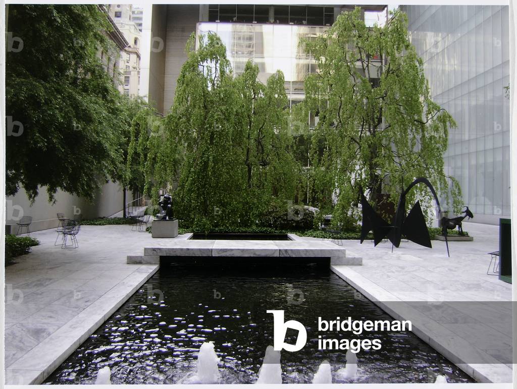 Sculpture Garden - Museum of Modern Art, New York, 2004 (photo)