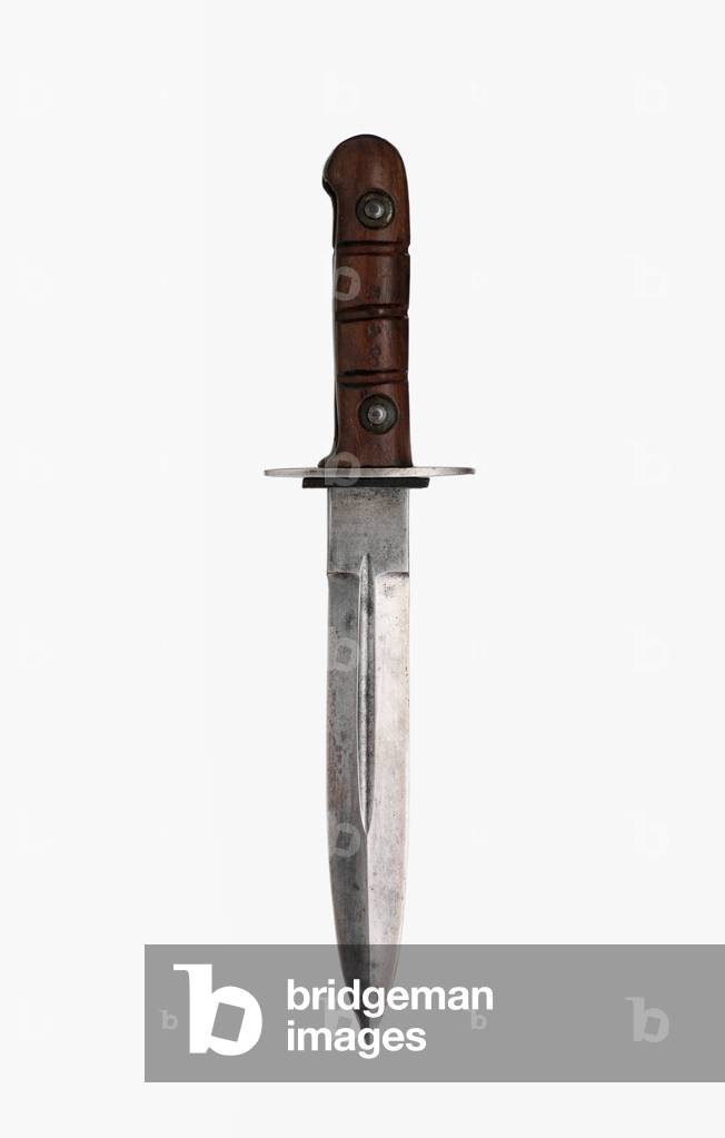 Fighting or survival knife with scabbard and webbing leg strap, 1942 circa (metal )