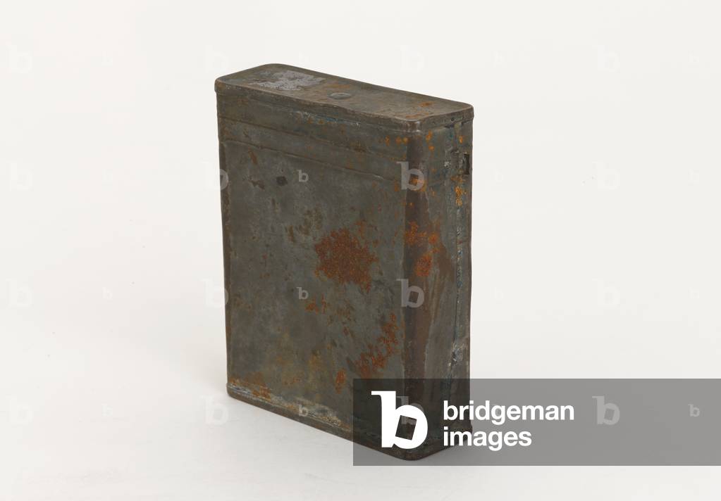 Iron ration in sealed tin, 1915 (tin)