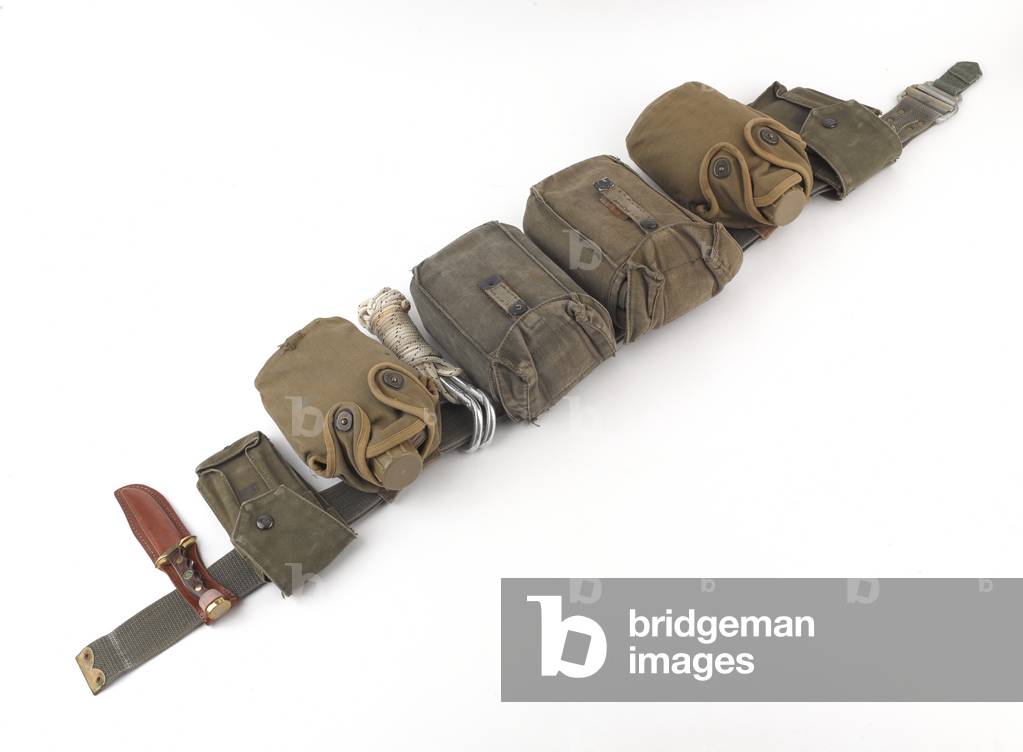 Modified heavy-drop platform belt, 1970 circa