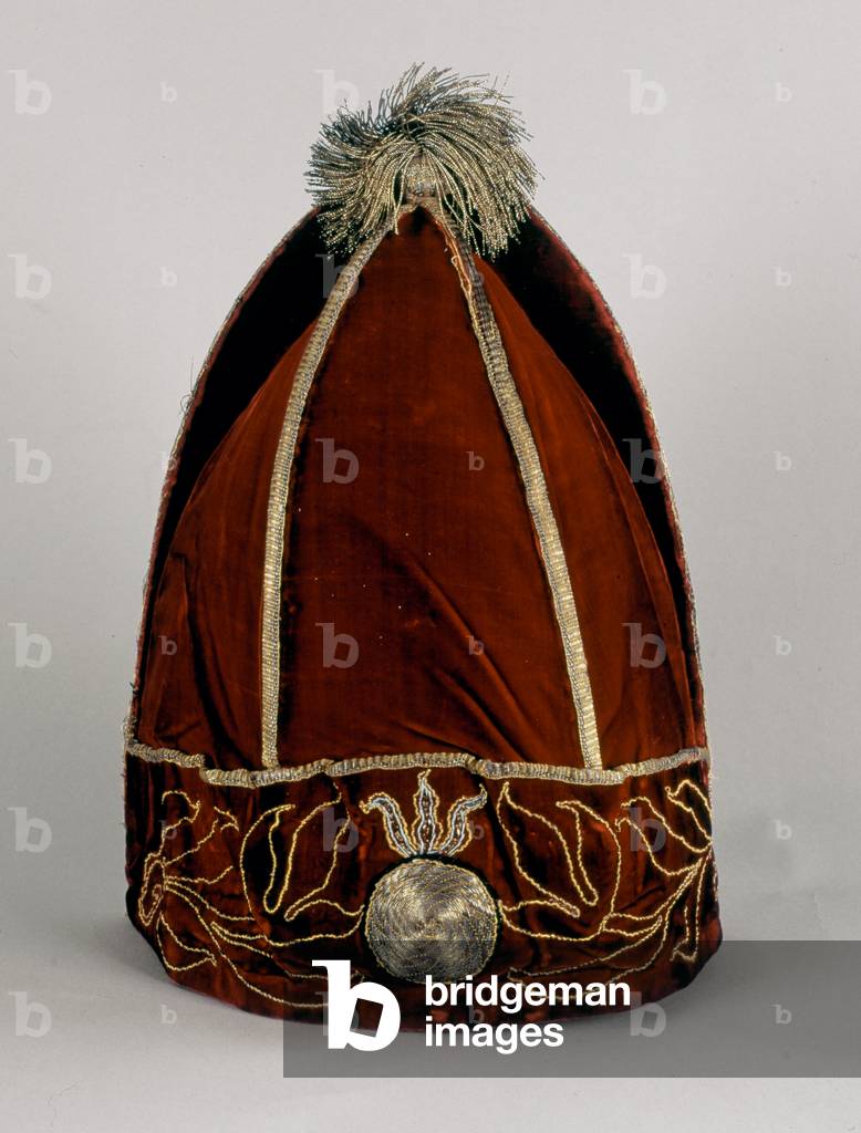 18th century grenadier cap, 1746 (fabric)