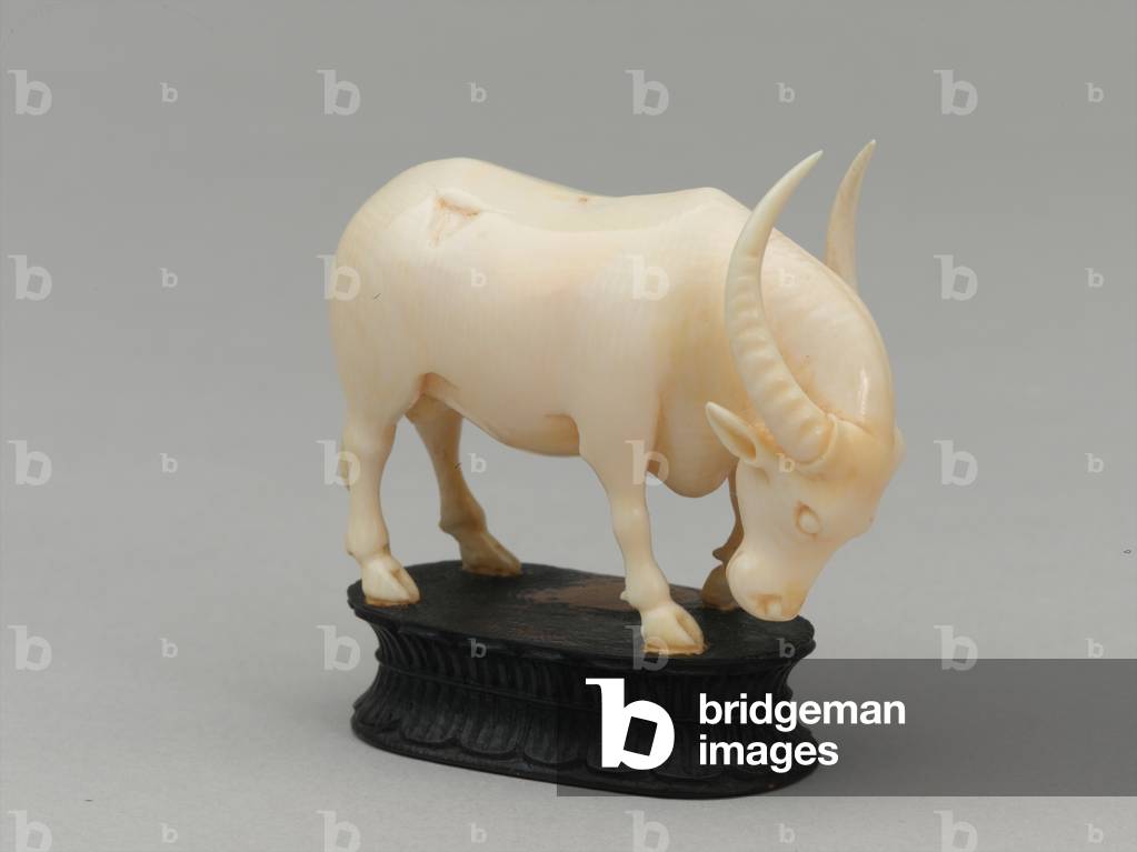 Black bishop, chess piece, India, 1820 circa (ivory)