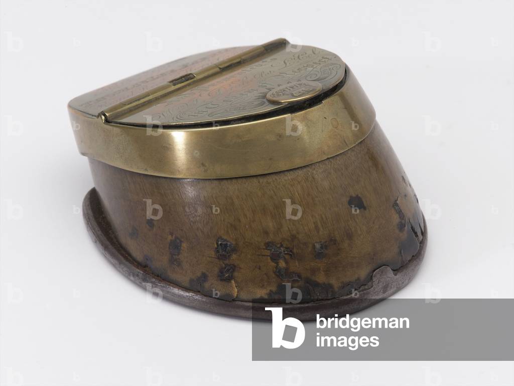 Horses hoof inkwell belonging to Captain William Tyrwhitt Drake, Royal Horse Guards, c.1829 (inkwell, horse hoof)