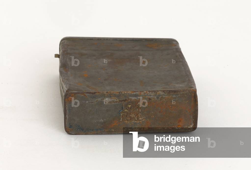 Iron ration in sealed tin, 1915 (tin)