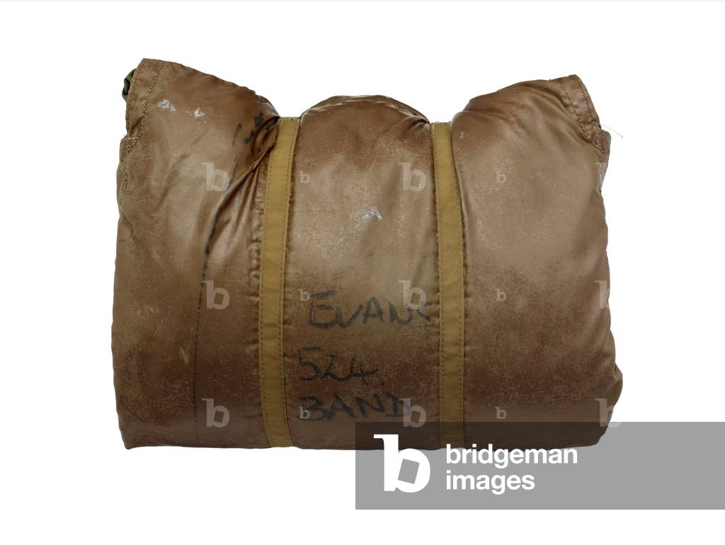 Sleeping bag used by a member of 3rd Battalion The Parachute Regiment, in the Falklands, 1982